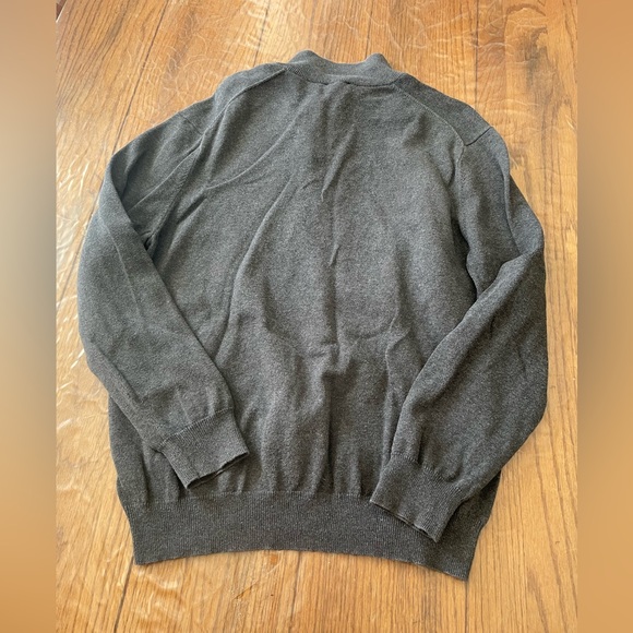 Mens XL Jos a bank travelers gray sweater - Picture 5 of 5